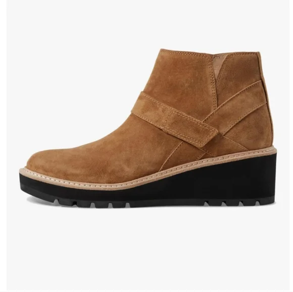 Eileen Fisher Cargo Ankle Boot in Savana Suede Tan Brown Wedge Heel Lightweight